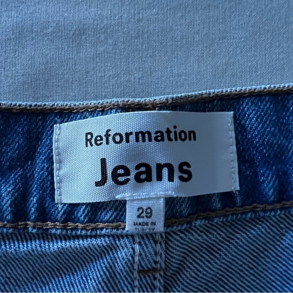 Reformation Charlene Shorts in Colorado - Picture 7 of 12